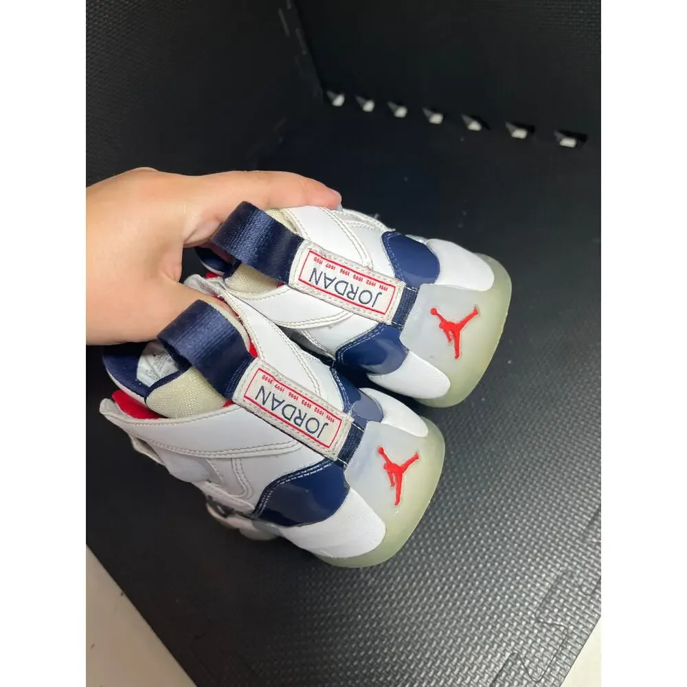 Nike good preowned